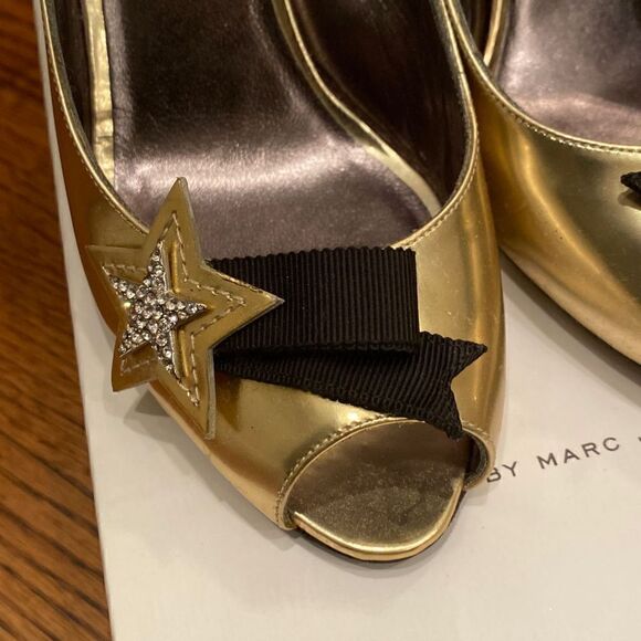 Marc by Marc Jacobs Gold Star Peep Toe Slingbacks 37 - Picture 4 of 9
